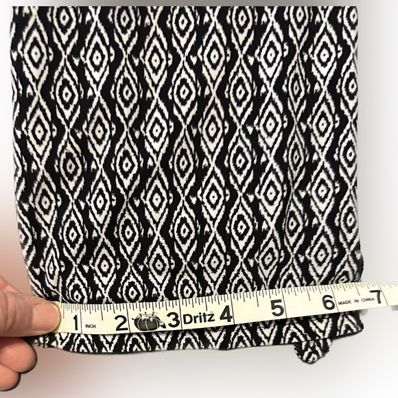 WTB3. NWOT Mixed Print Blouse | 1X - Picture 4 of 7